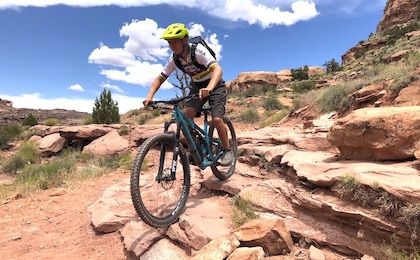 Die Mountainbikelegende: Mal flowig - mal technisch technisch aber immer mit spektakulären Blicken!