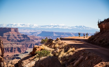 Der Namensgeber dieser Reise: Der berühmte 100 Meilen-Loop im Canyonlands Nationalpark.